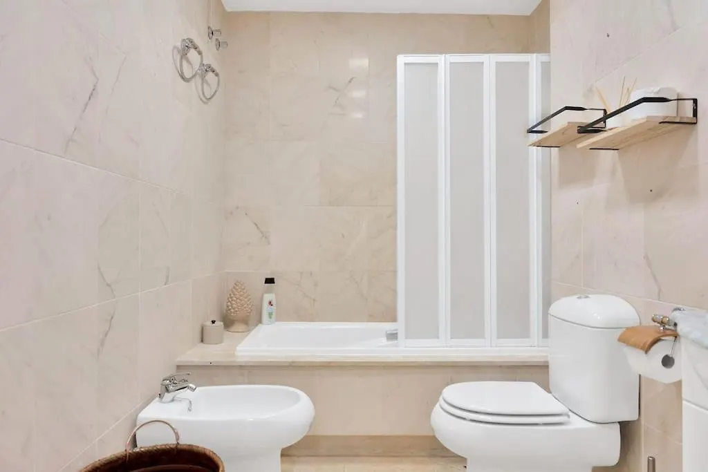 Apartamento En Primera Linea De Golf Con Piscina - Los Cartujanos 4 2 B Apartment Marbella