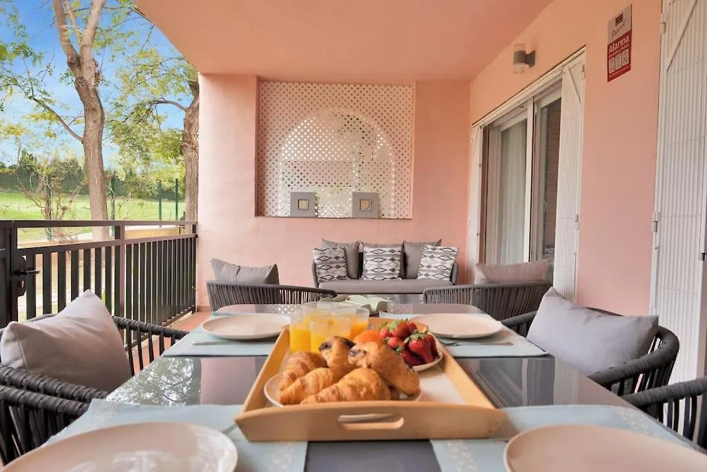 Apartamento En Primera Linea De Golf Con Piscina - Los Cartujanos 4 2 B Lejlighed Marbella